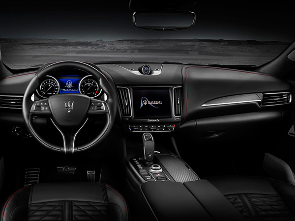 مازيراتي تكشف النقاب عن نسخة تروفيو من طراز ليفانتي